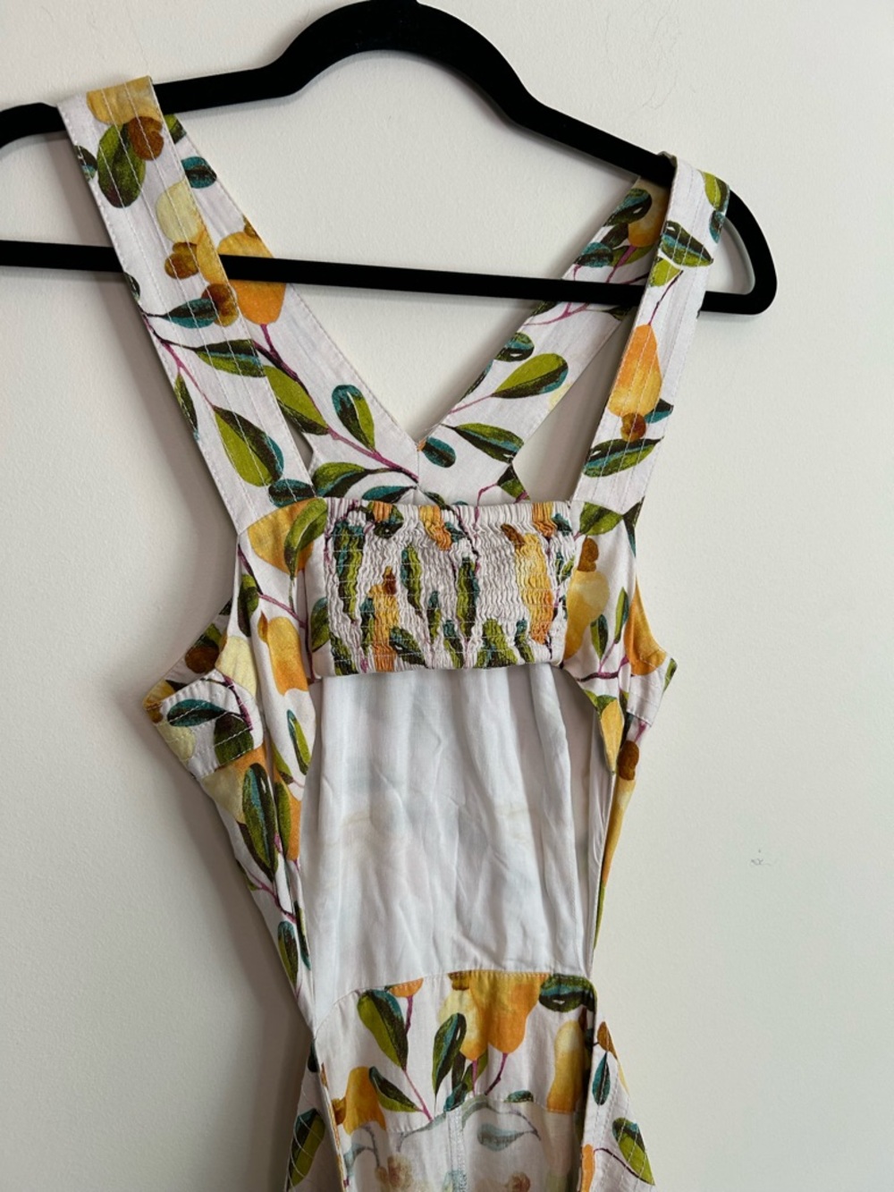 Farm Rio Halter Cutout Linen Blend Wide-Leg Pear Graphic Jumpsuit size S - Picture 5 of 8